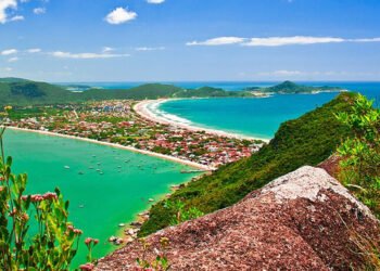 bombinhas-santa-catarina