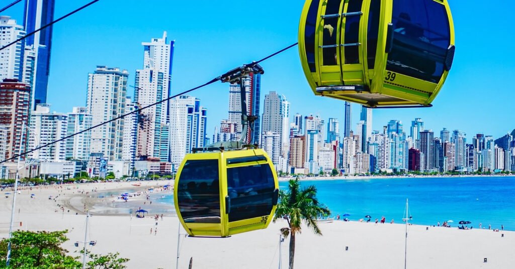 bondinho parque unipraias balneario