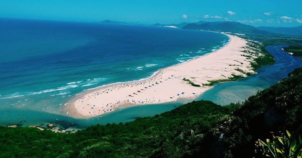 guarda-do-embau-primeira-reserva-mundial-de-surf-do-brasil