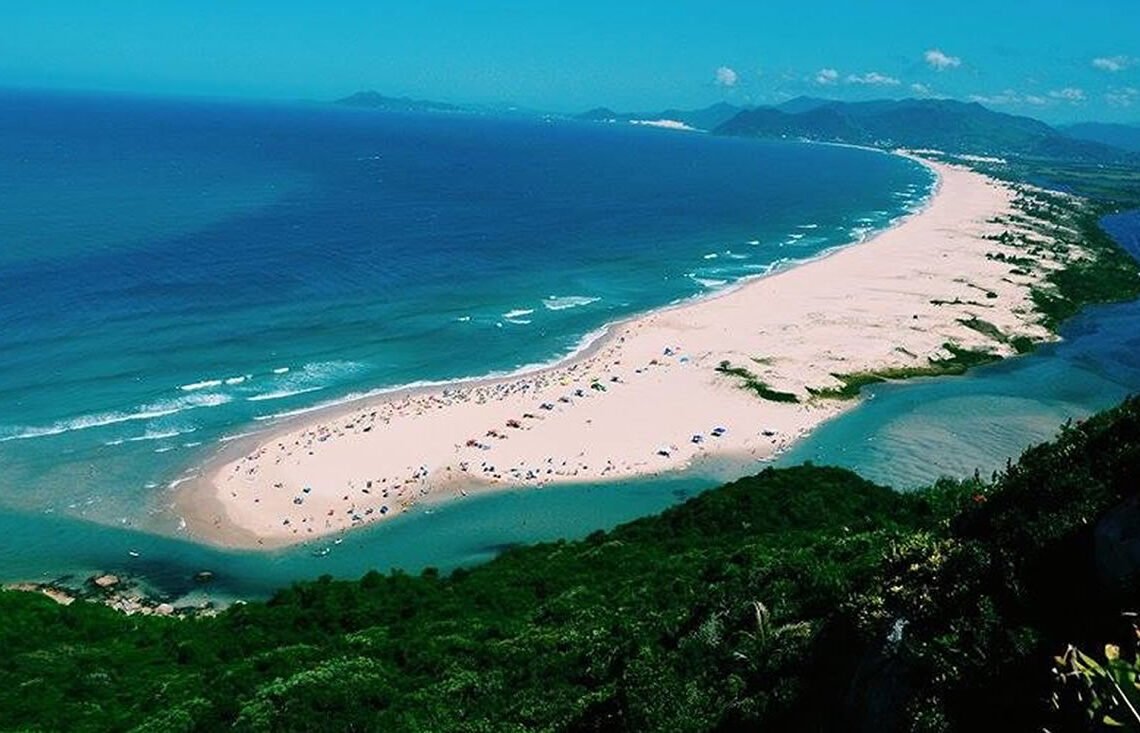 guarda-do-embau-primeira-reserva-mundial-de-surf-do-brasil