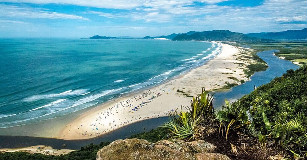 guarda-do-embau-reserva-mundial-de-surf-brasil-palhoca-sc