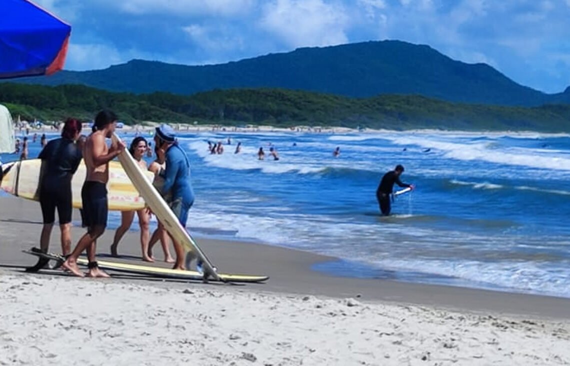 melhores praias para se hospedar em florianopolis santa catarina