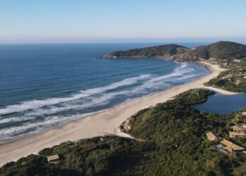 Praia do Rosa em Imbituba